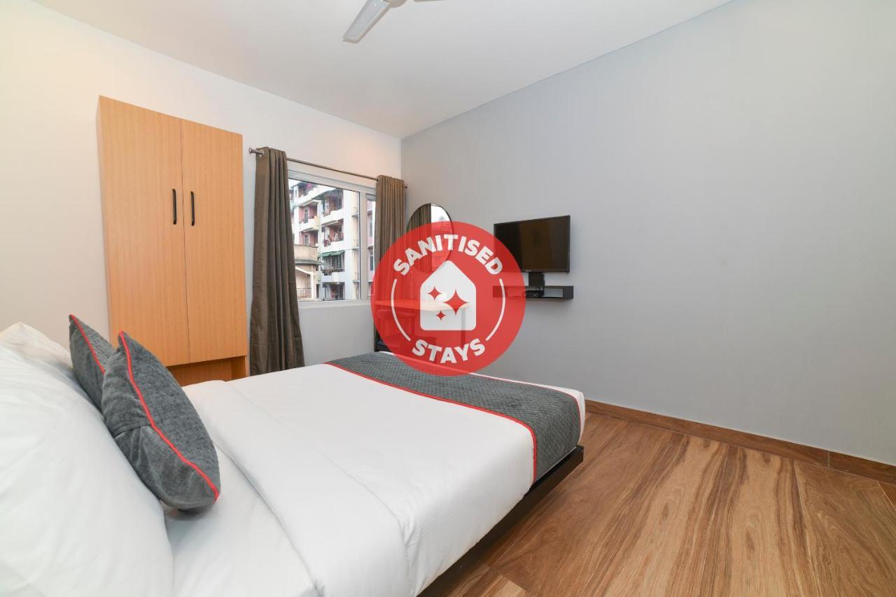 Vaccinated Staff- Oyo Townhouse 384 Nk Hotels Dispur Exterior foto